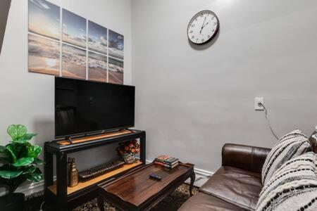 G2 Central Location Museums Free Parking Ричмънд Екстериор снимка